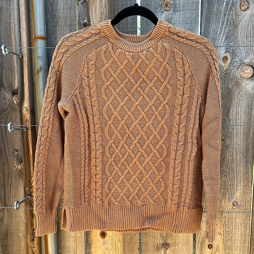 Old Navy Tan Crewneck Sweater with Cable Knit Design